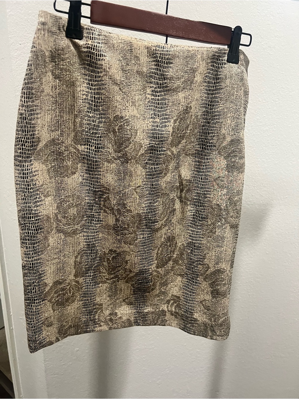 Neutral Floral-Print Pencil Skirt - Beige/Brown